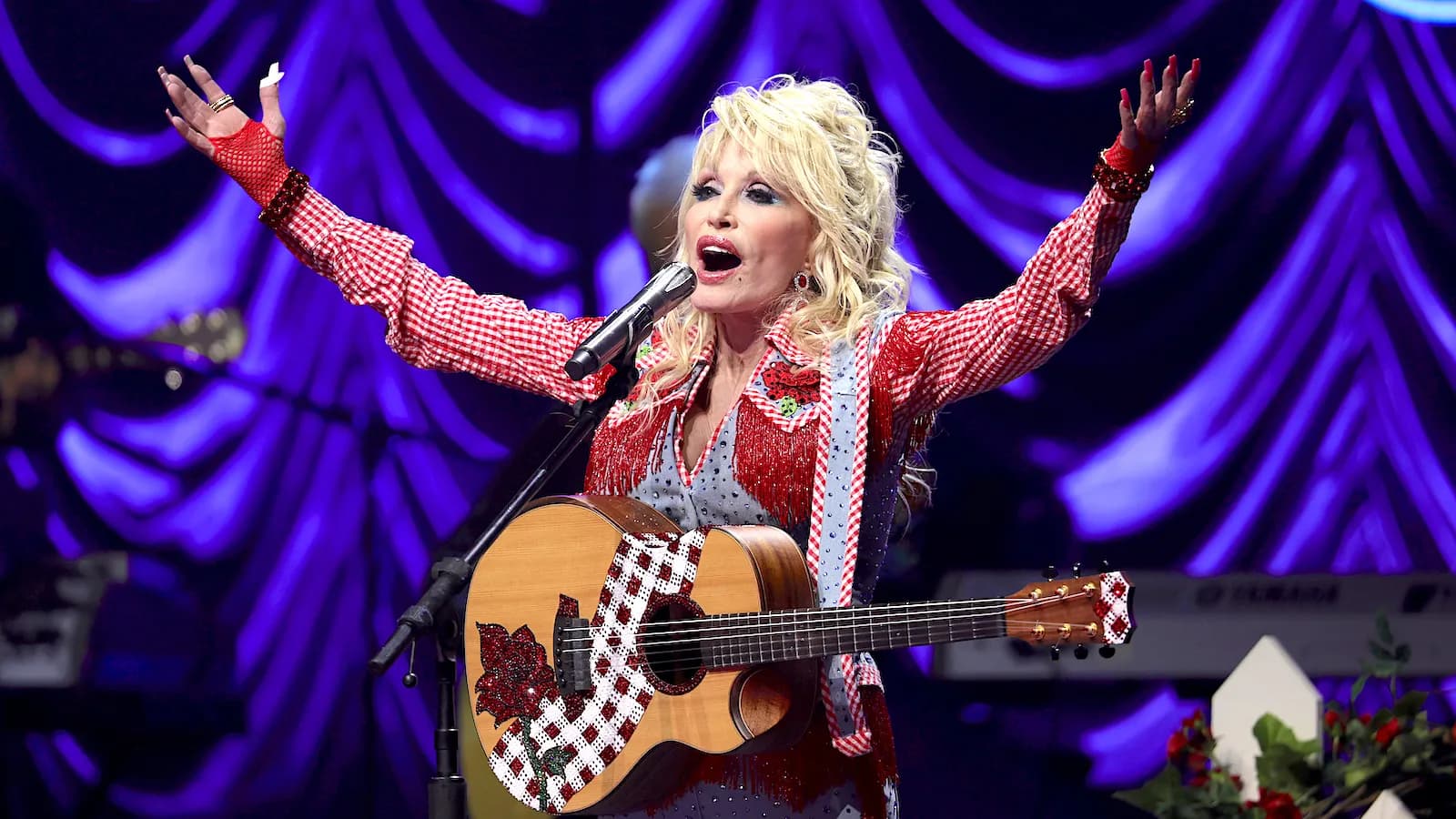 Dolly Parton Dies at 80: The Extraordinary Life, Music, Love, Family, Faith, Fortune and Legacy of a Global Icon
